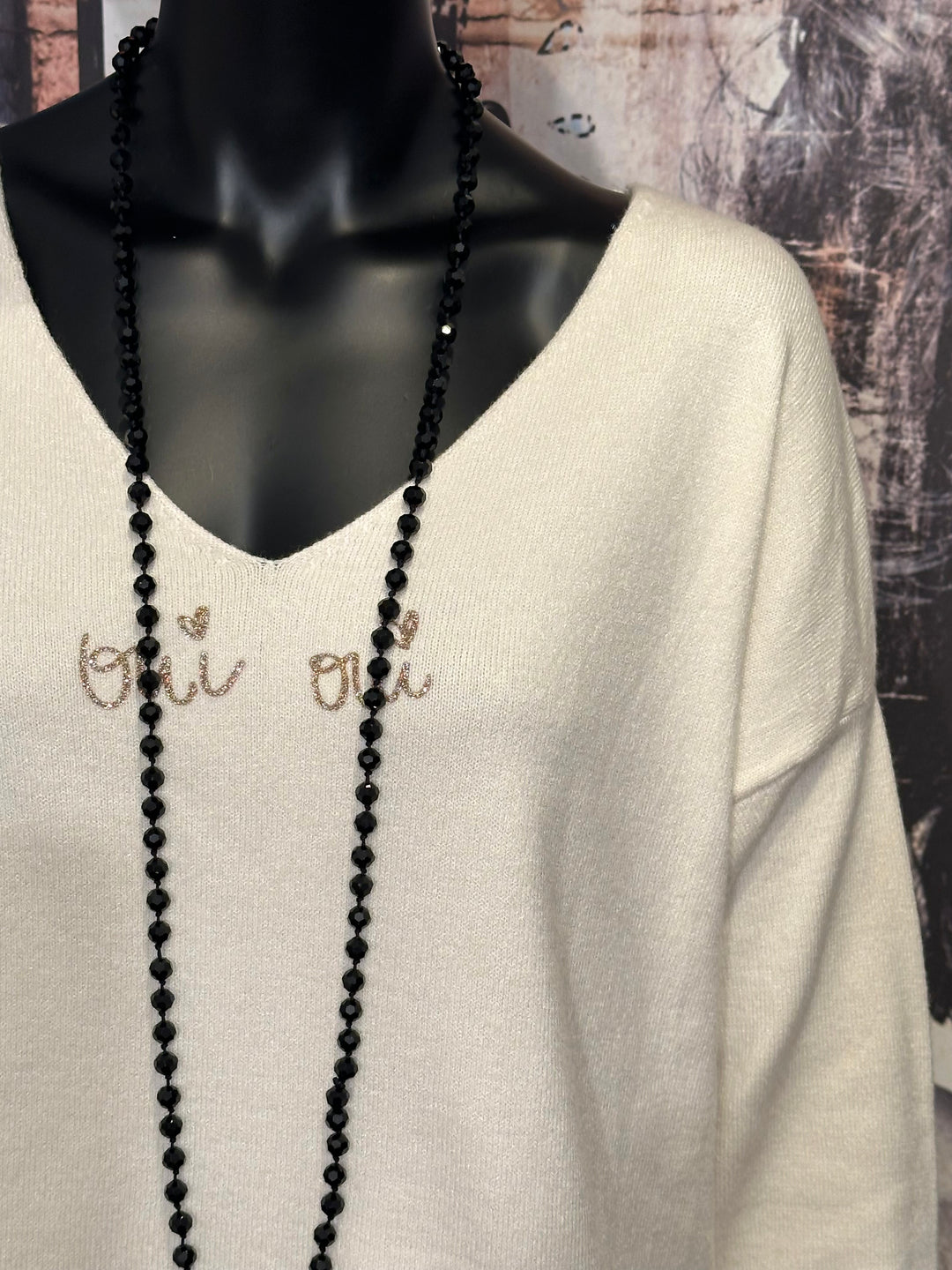 Pull col V "oui oui" écru