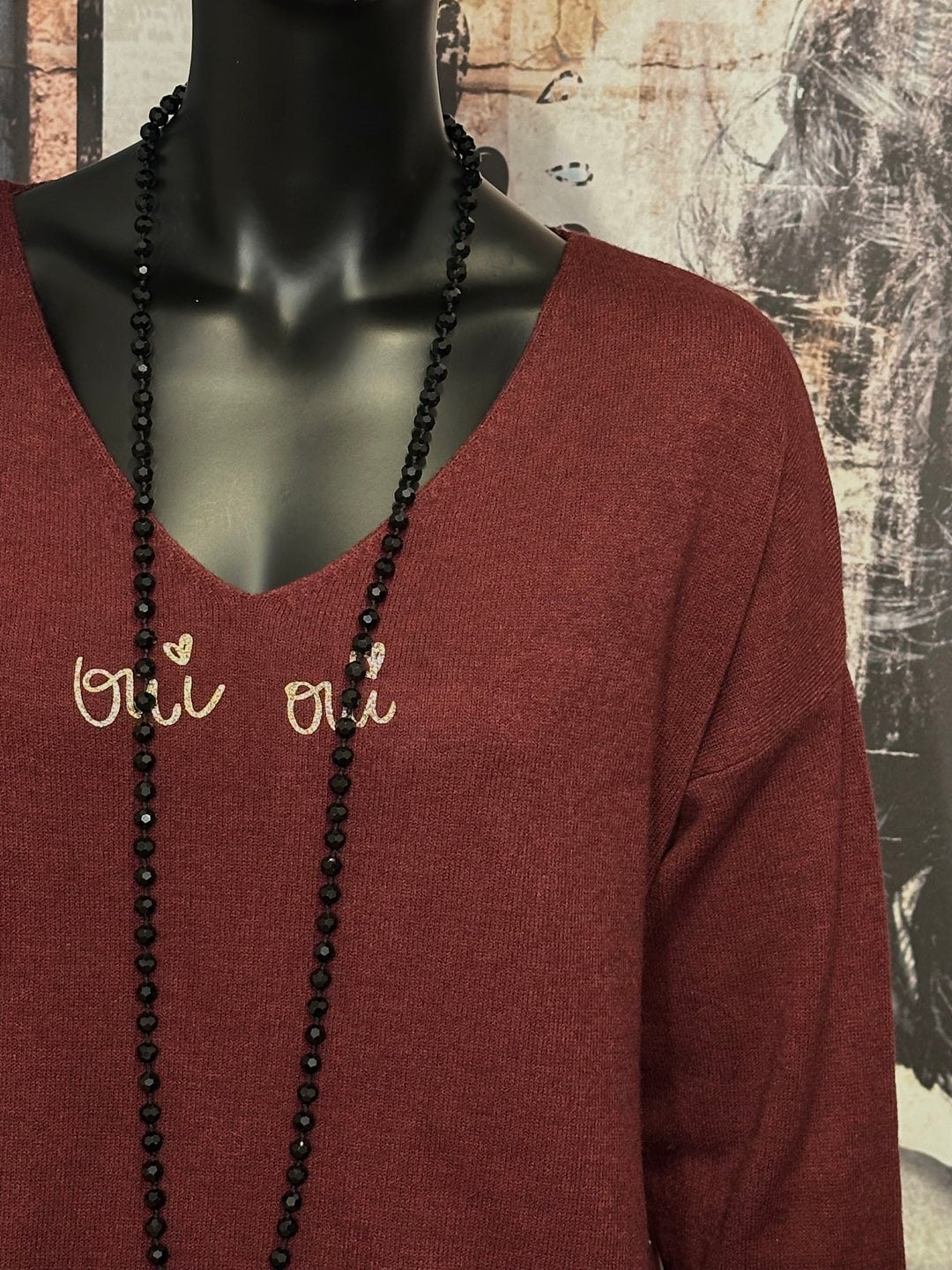Pull col V "oui oui" bordeaux
