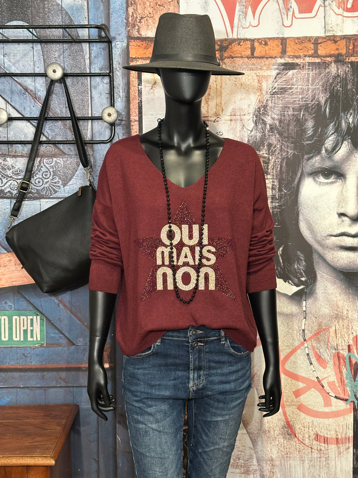 Pull col V "oui mais non" bordeaux