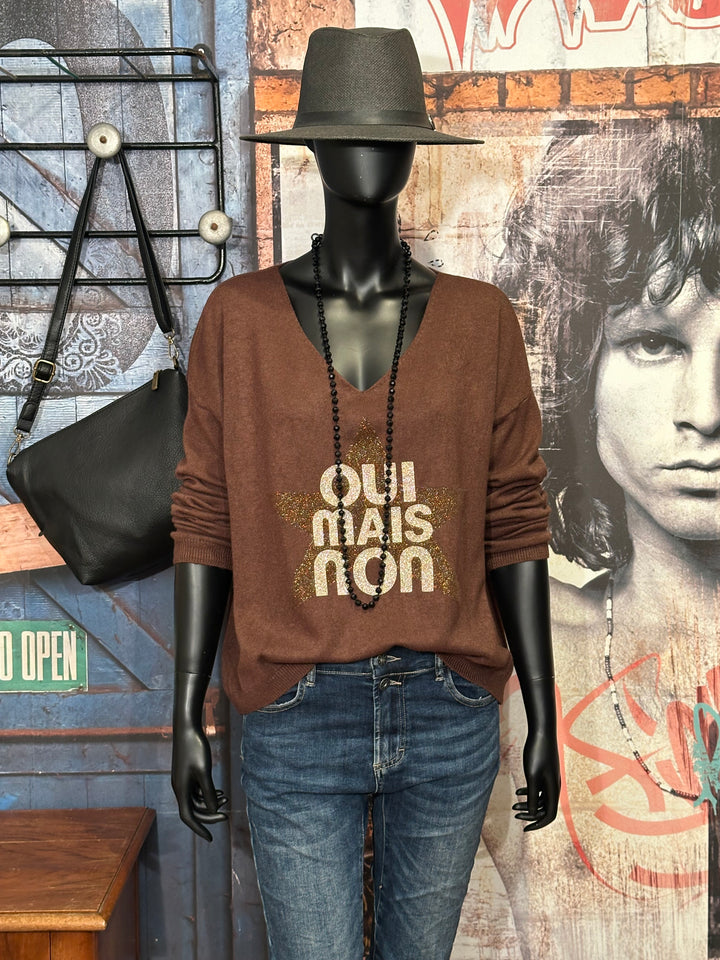 Pull col V "oui mais non" choco