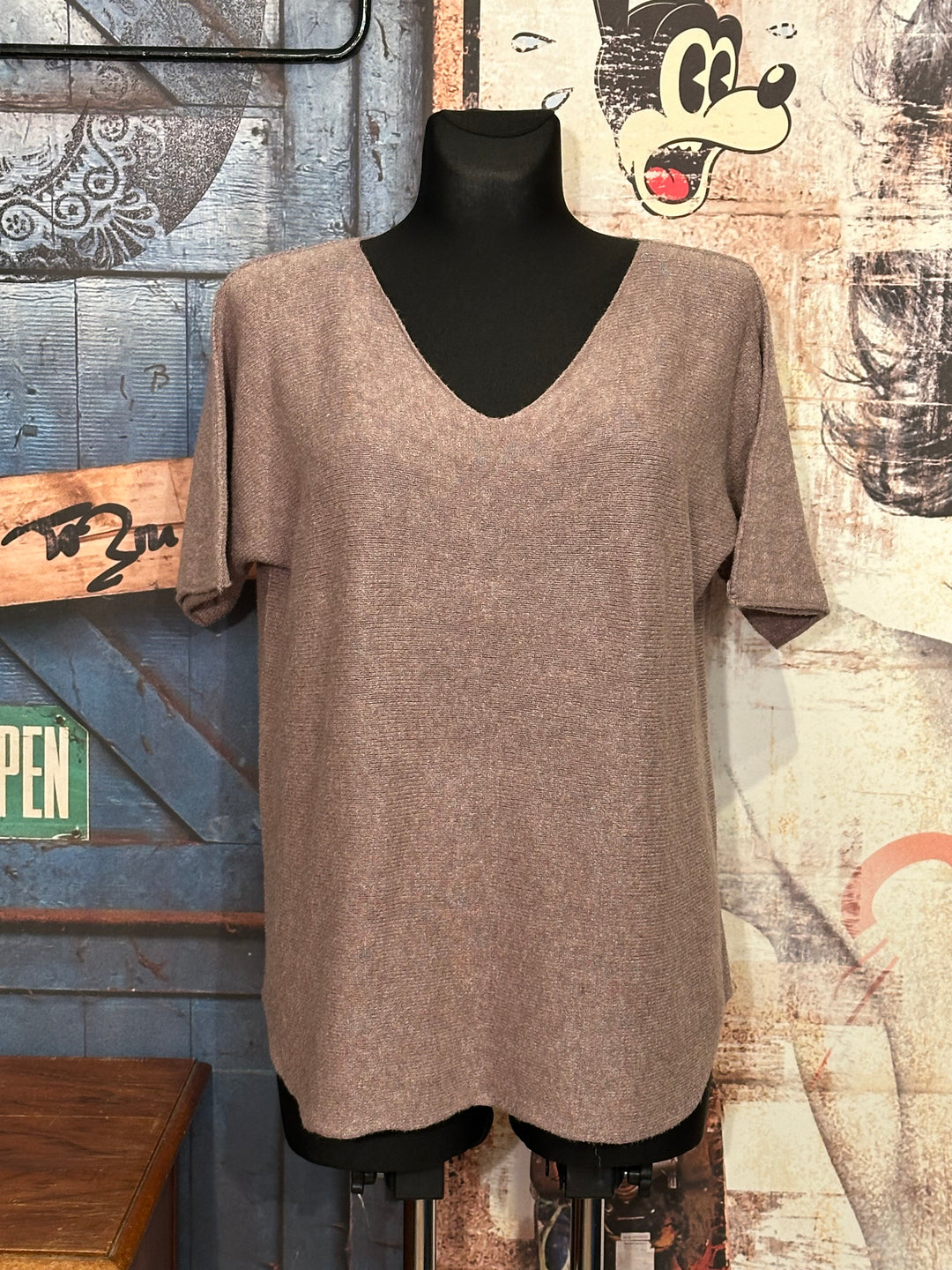 Pull manches courtes & col V taupe (38/40)