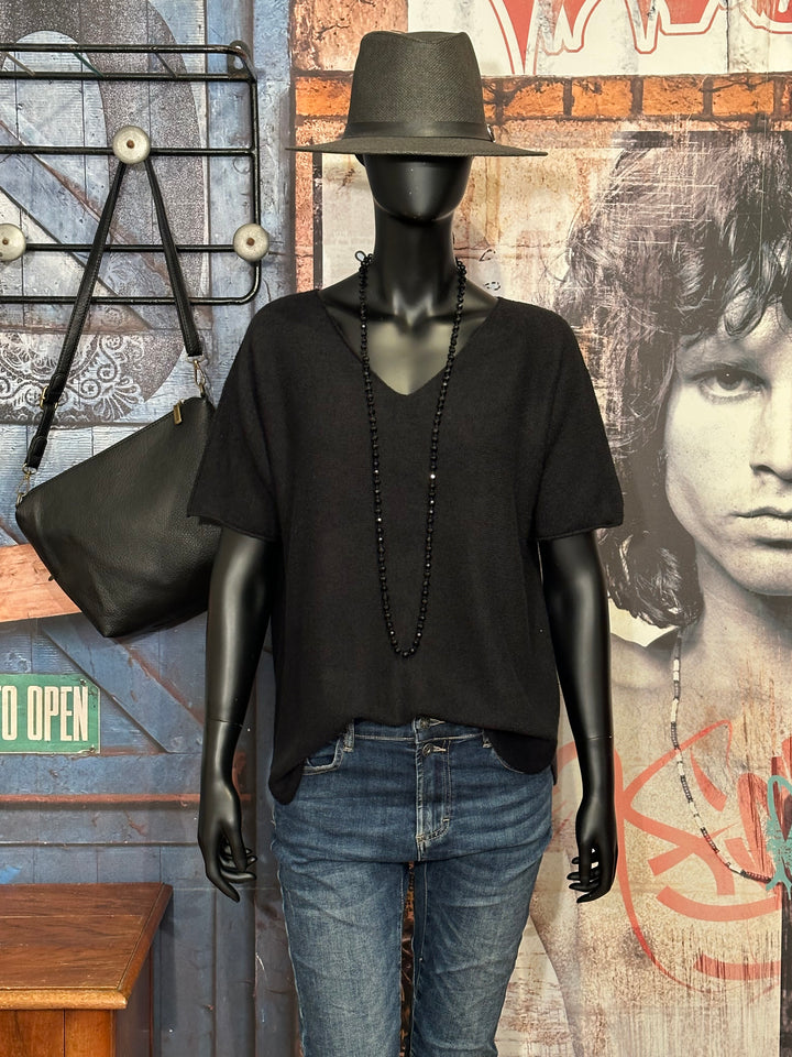 Pull manches courtes & col V noir (38/40)