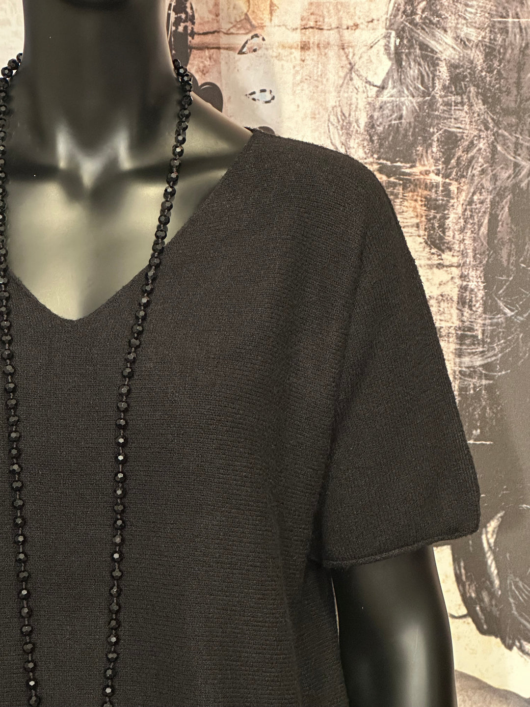 Pull manches courtes & col V noir (38/40)