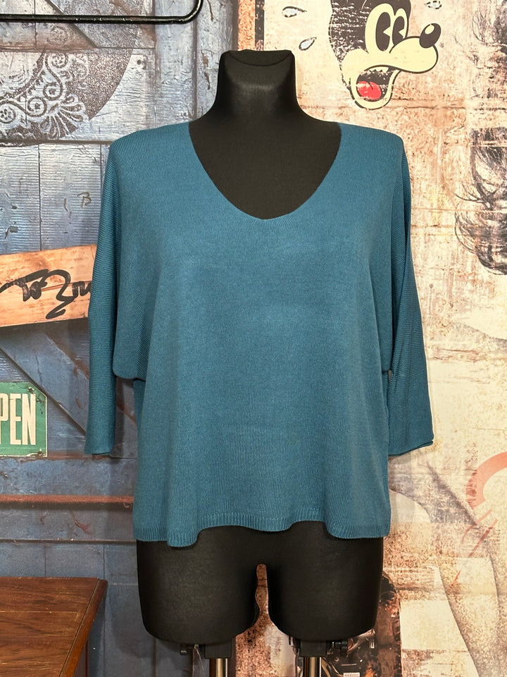 Kurzer Feinstrickpullover mit 3/4-Ärmeln & V-Ausschnitt in Entenblau (36/40)