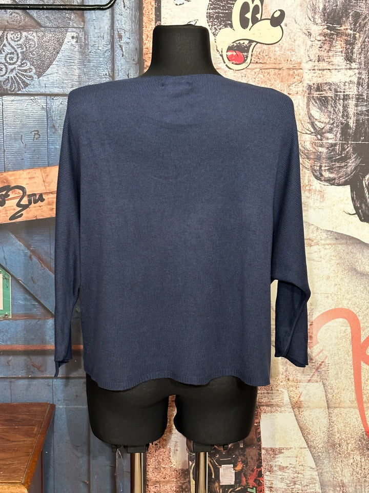 Kurzer Feinstrickpullover mit 3/4-Ärmeln & V-Ausschnitt in Marineblau (36/40)