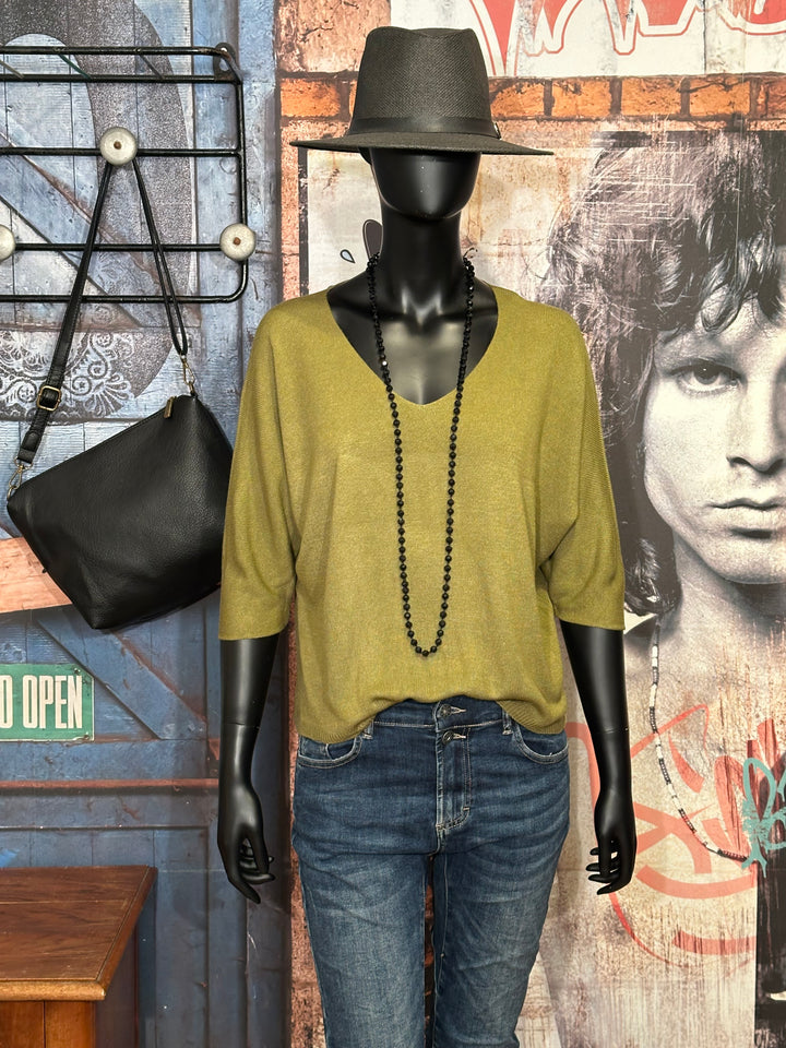 Kurzpullover aus Feinstrick 3/4-Ärmel & V-Ausschnitt olivgrün (36/40)