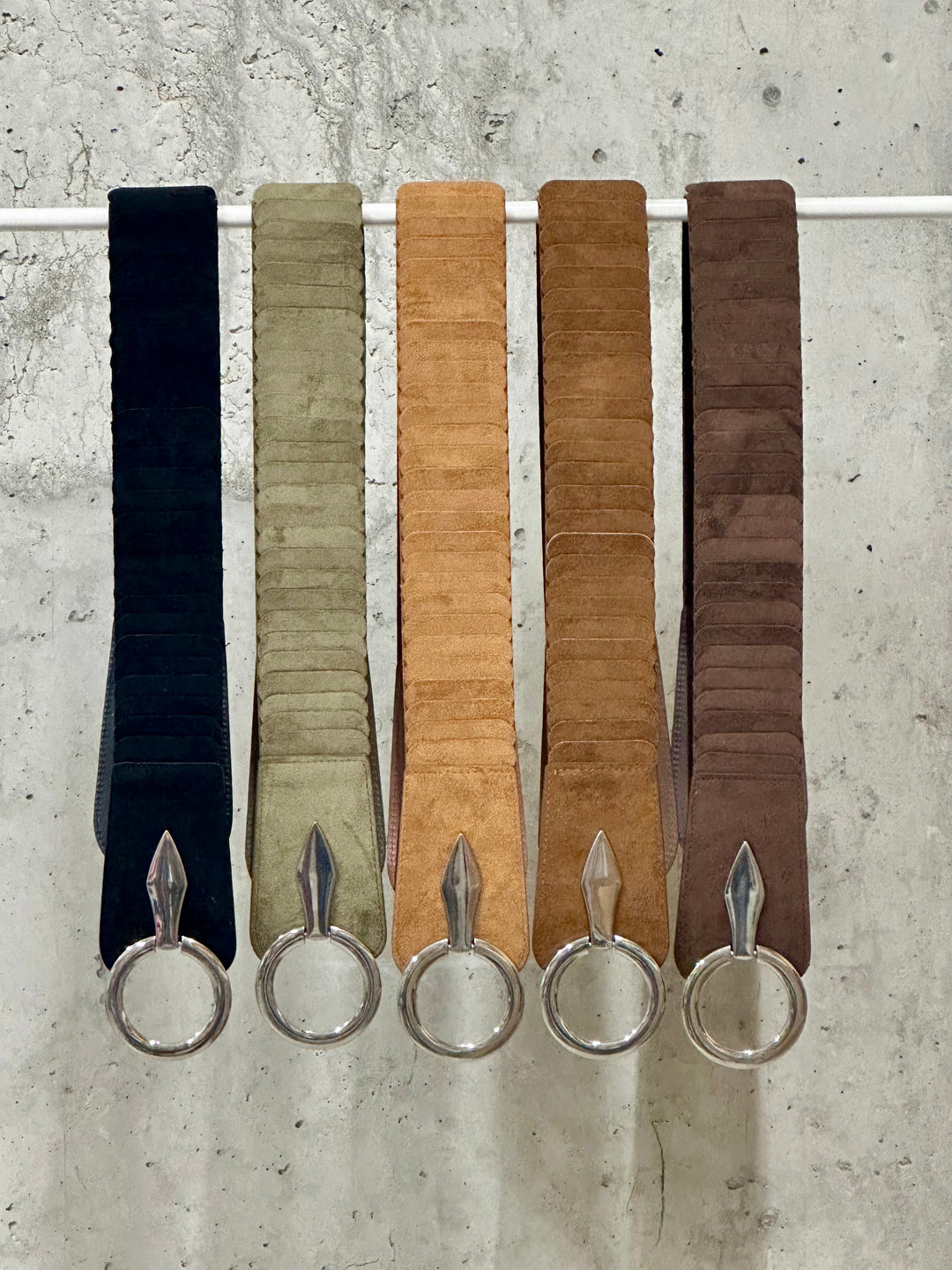 Ceinture élastique "Paloma" en suédine boucle argent