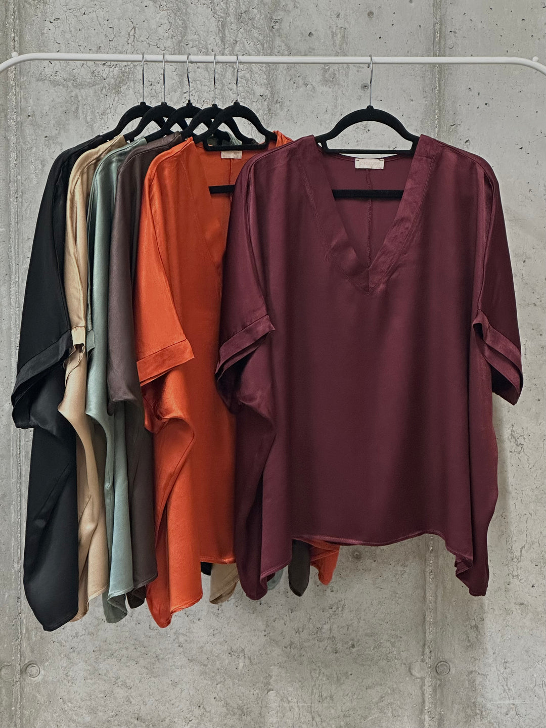 Blouse satinée "Camilla" 100% viscose (42/48) MADE IN ITALY