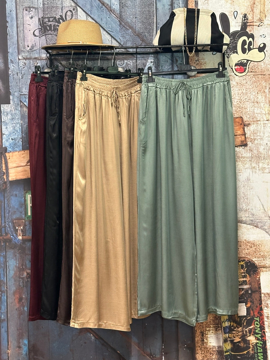 Pantalon satiné "Yanis" taille élastique 100%viscose (42/46) MADE IN ITALY