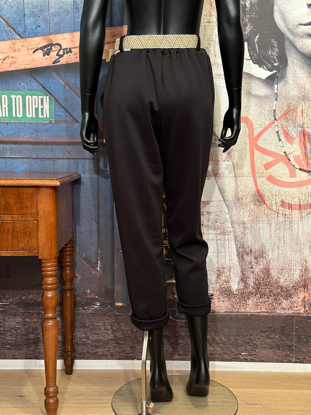 Pantalon chic et décontracté (38/44) MADE IN 🇮🇹
