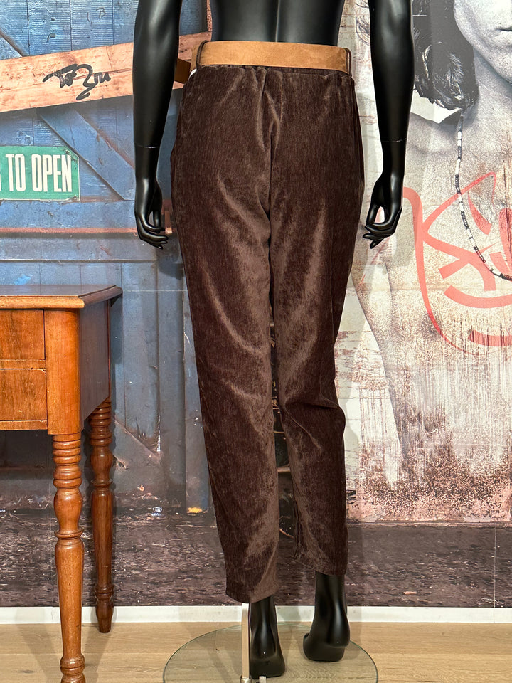 Pantalon en velours tendance et décontracté (38/44) MADE IN 🇮🇹