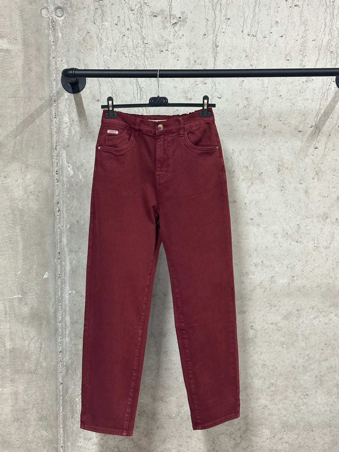 Jean Mom fit "Logan" (38 ➡️ 50)