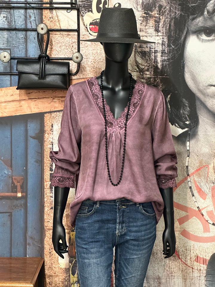 Satiniertes Top mit Ärmeln und V-Ausschnitt aus Spitze 100% Viskose (36/40) MADE IN 🇮🇹