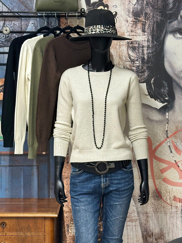 Unifarbener Kurzpullover mit Rundhalsausschnitt (34/38)