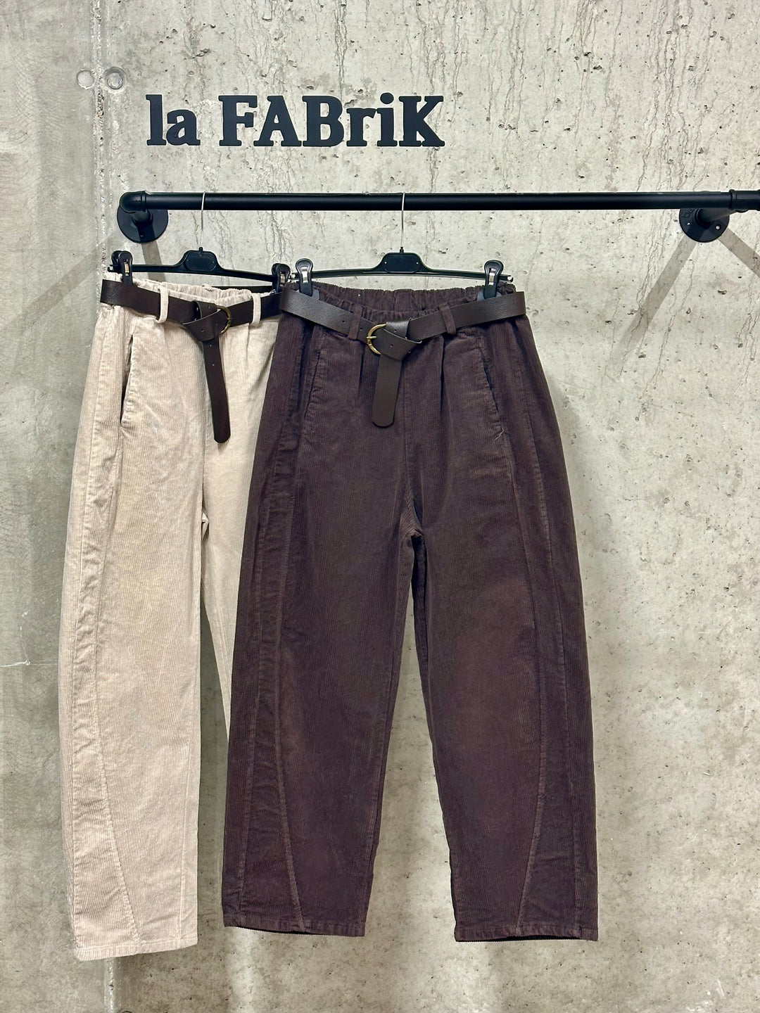 Pantalon ballon en velours côtelé "Lucien" 40/44 MADE IN ITALY