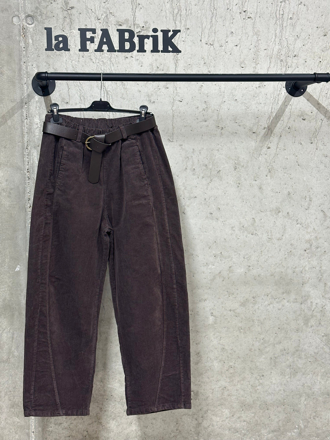 Pantalon ballon en velours côtelé "Lucien" 40/44 MADE IN ITALY
