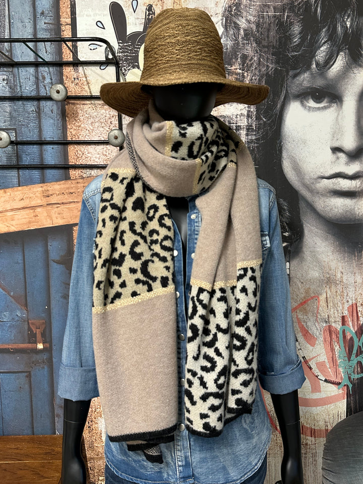 Schal "Leo & goldenes Lurex".