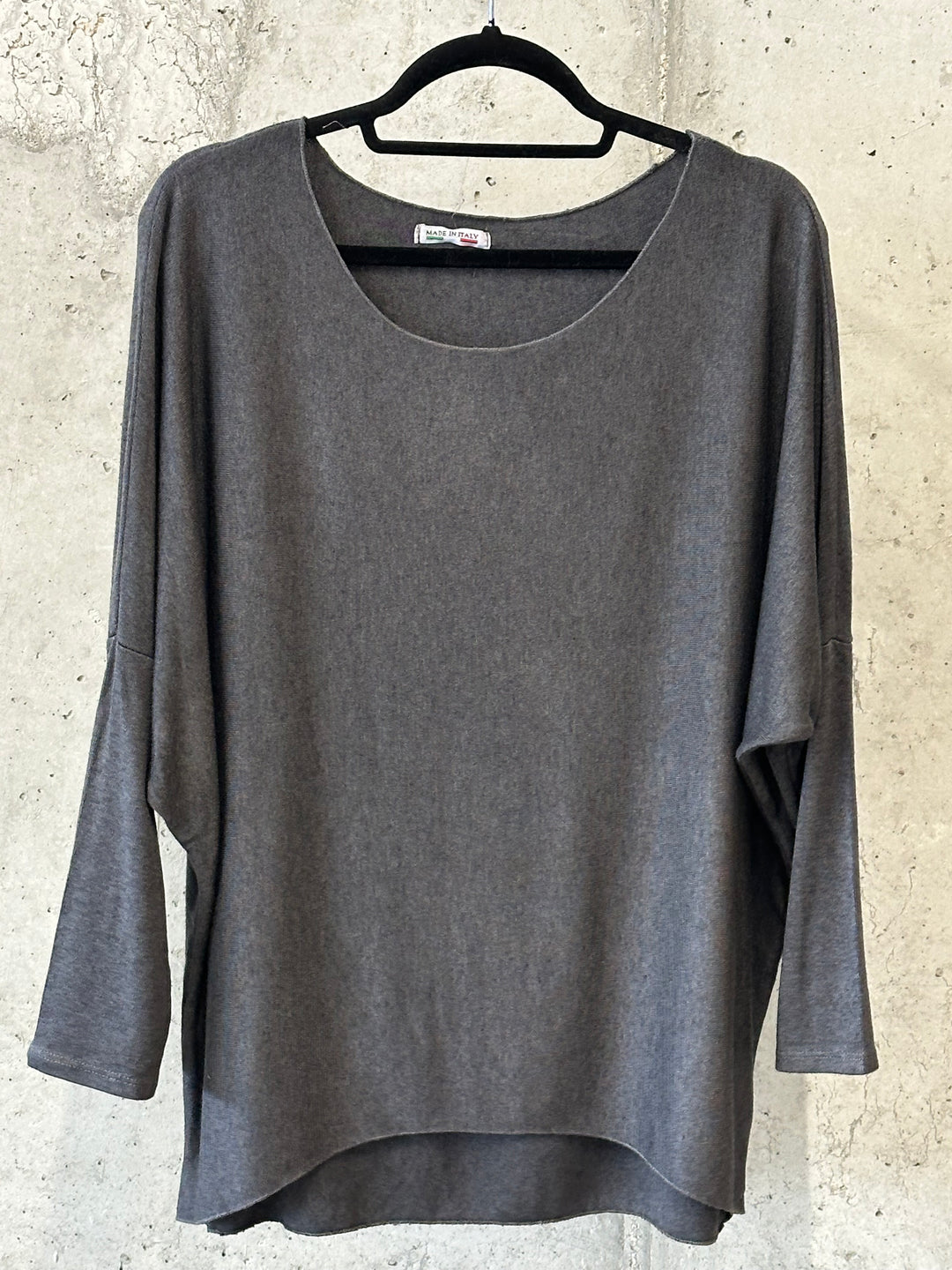 Pullover mit Rundhalsausschnitt fließend & basic (38/42) MADE IN 🇮🇹