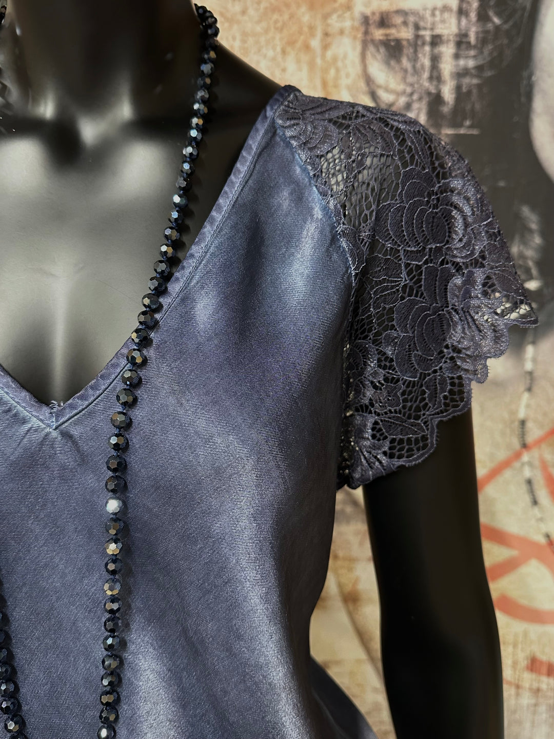 Oberteil aus 100 % Viskose, kurze Ärmel, Spitze, Größe 38/42, HERGESTELLT IN 🇮🇹