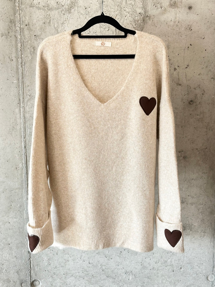 Pullover mit V-Ausschnitt „Coeur“ (42/46)