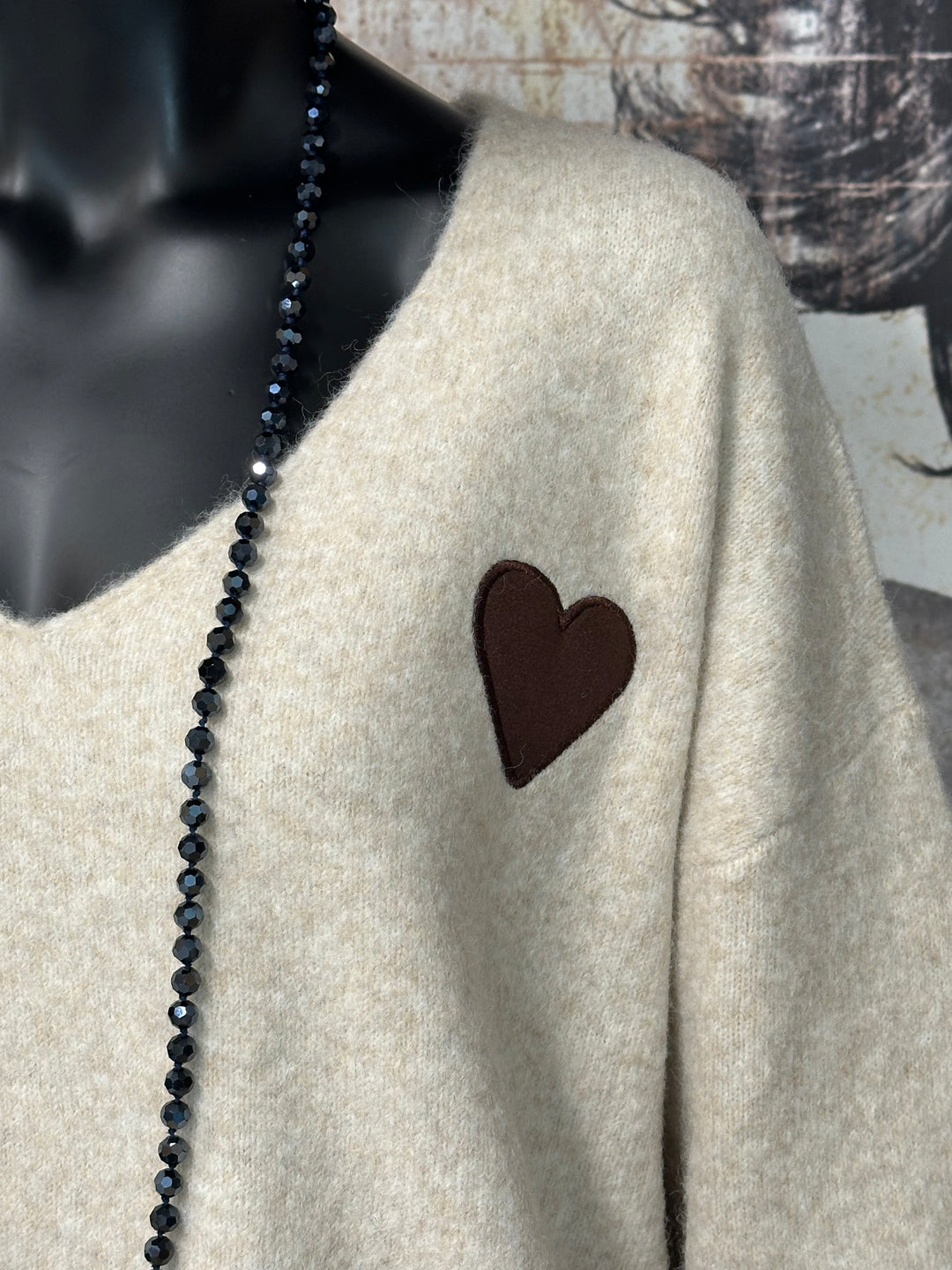 Pullover mit V-Ausschnitt „Coeur“ (42/46)