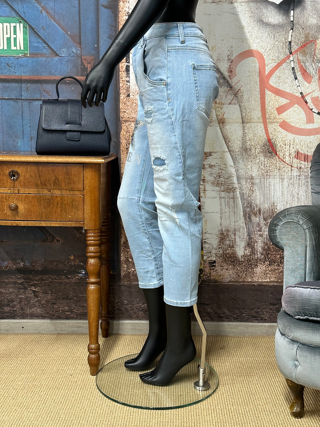 Hellblaue Jeans „Quenn Star“ (S ➡️ XL)