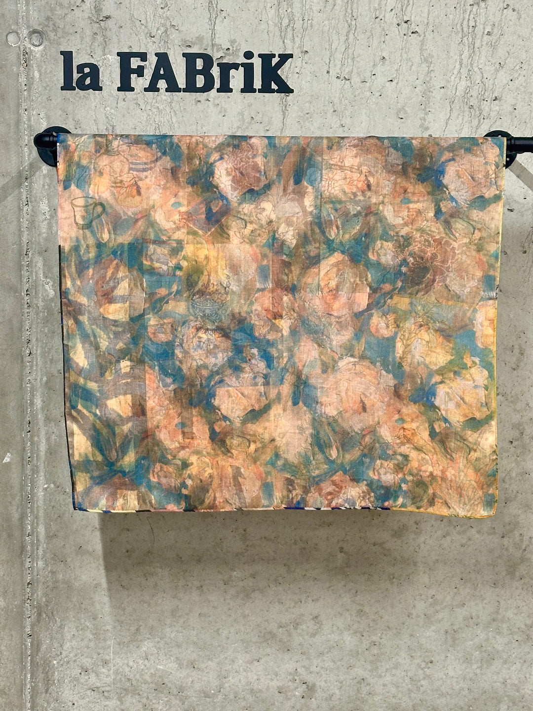 Foulard carré &amp; réversible imprimé style Patchwork «Joy» 100% viscose