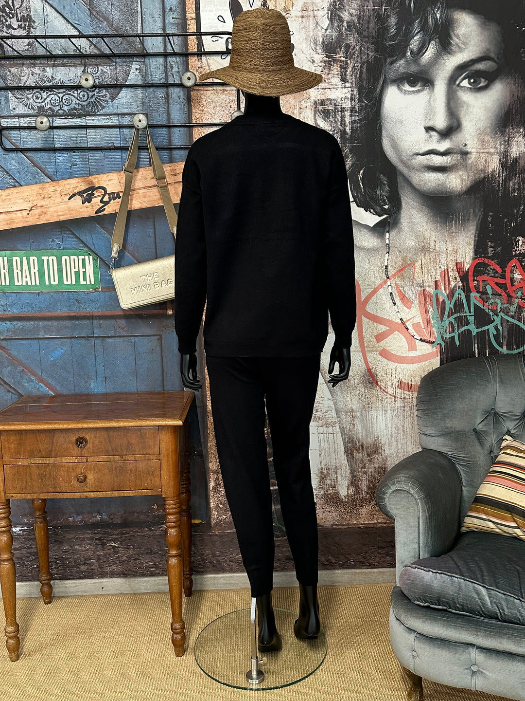 2-teiliges Relax-Set in Schwarz und Ecru (36/40)