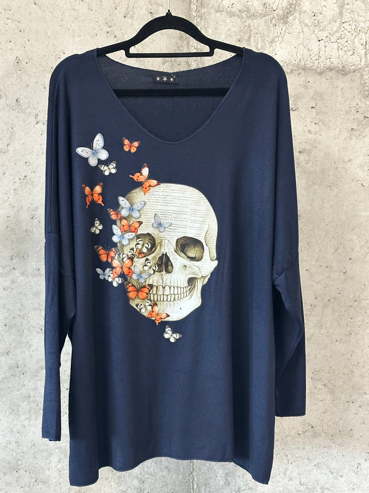Oversize-Pullover mit V-Ausschnitt „Totenkopf & Schmetterlinge“ (44/48) MADE IN ITALY