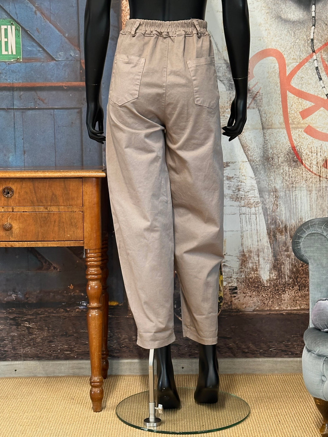 Hose in Barrel-Form  „City Chic“ (40/44) MADE IN ITALY