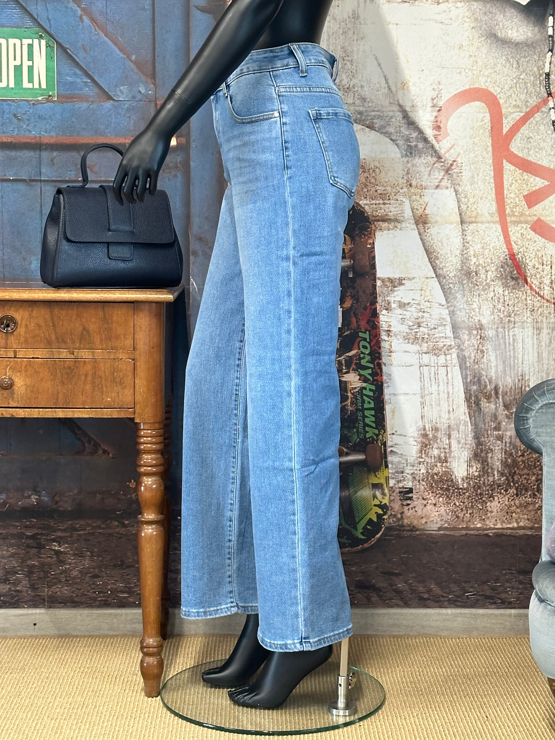 Jeans „Wide Leg“ hellblau „Denim“ (38 ➡️ 48)