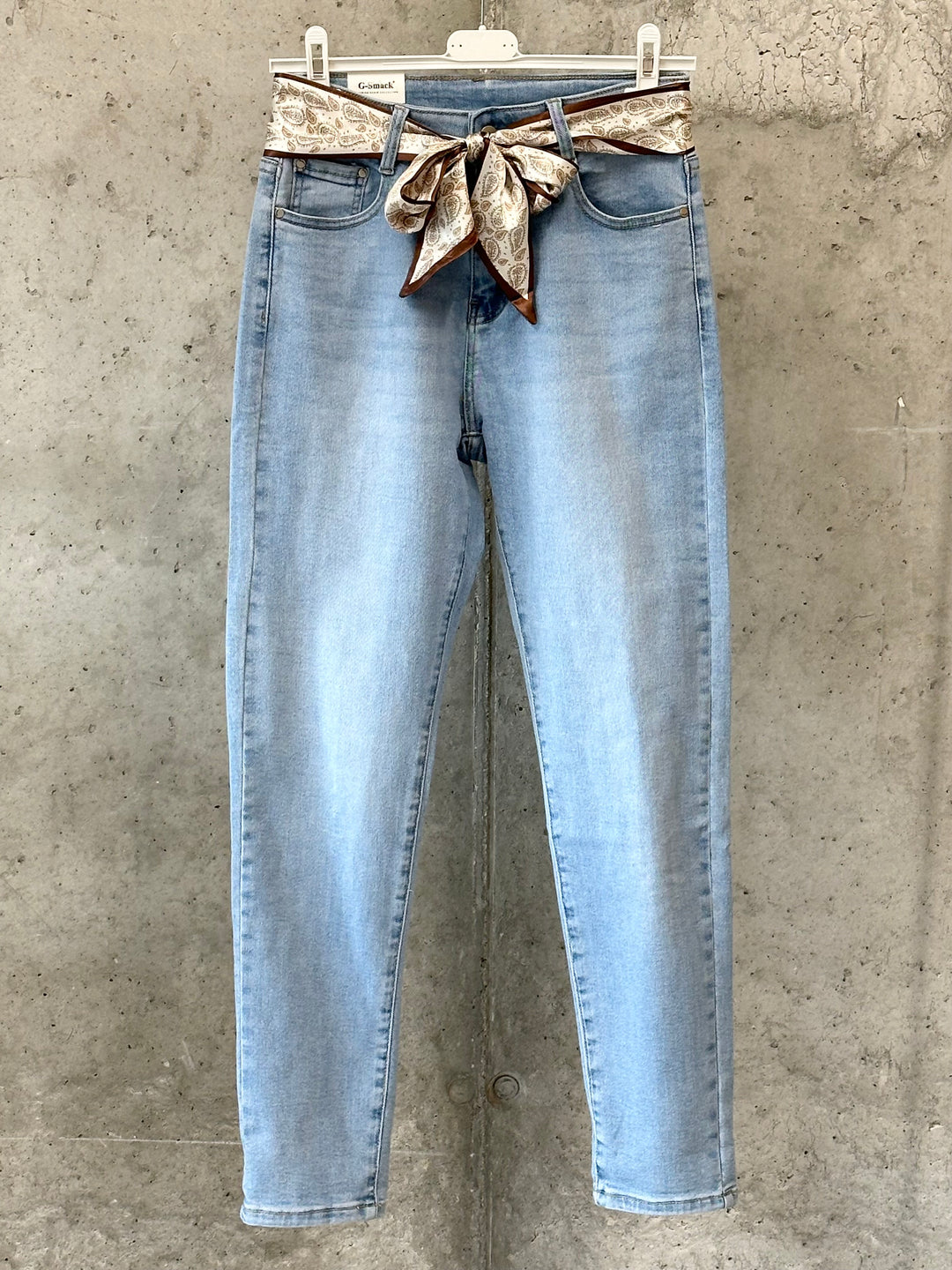 Jeans „Mom Fit“ hellblau „Denim“ (36 ➡️ 46)