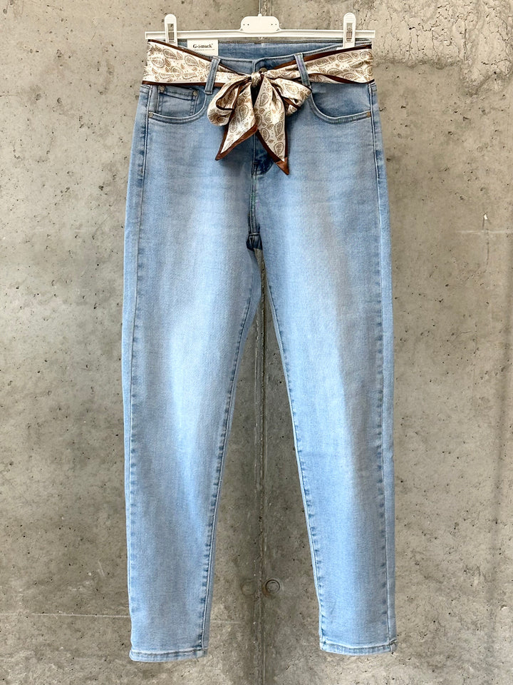 Jeans „Mom Fit“ hellblau „Denim“ (36 ➡️ 46)