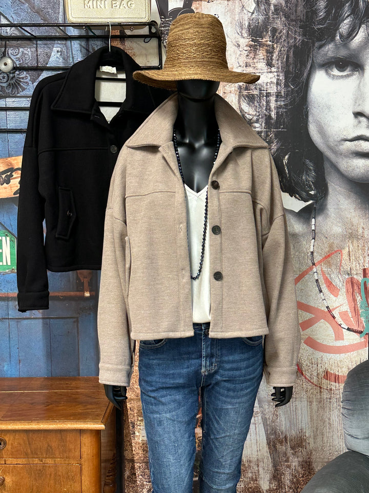 Kurze Jacke aus Rippstrick (38/42) MADE IN ITALY