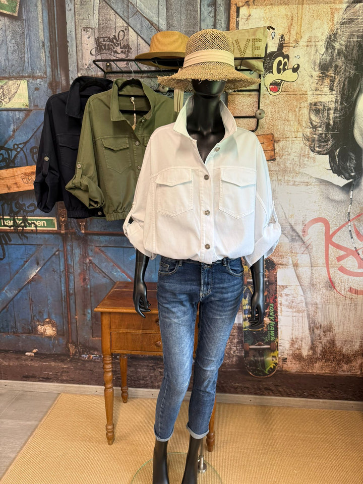 Kurze Oversize-Jacke aus 97 % Baumwolle (36/42) Hergestellt in Italien